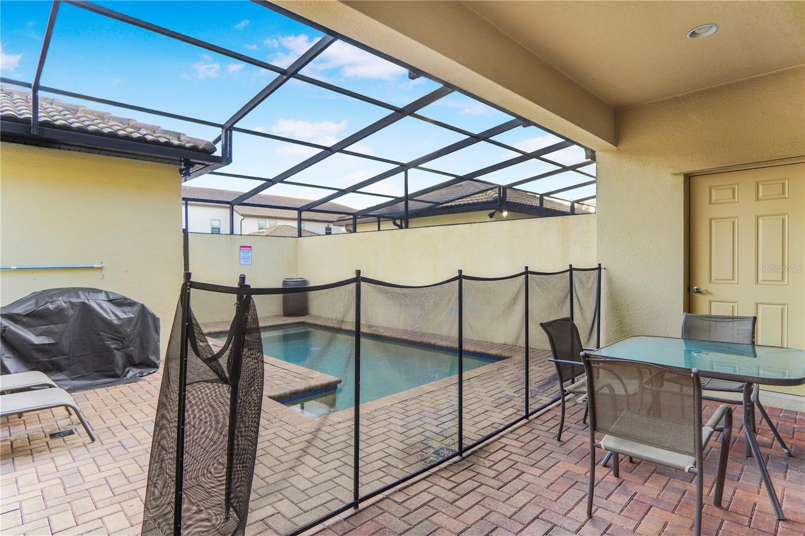 WINDSOR AT WESTSIDE PH 1 - Residential