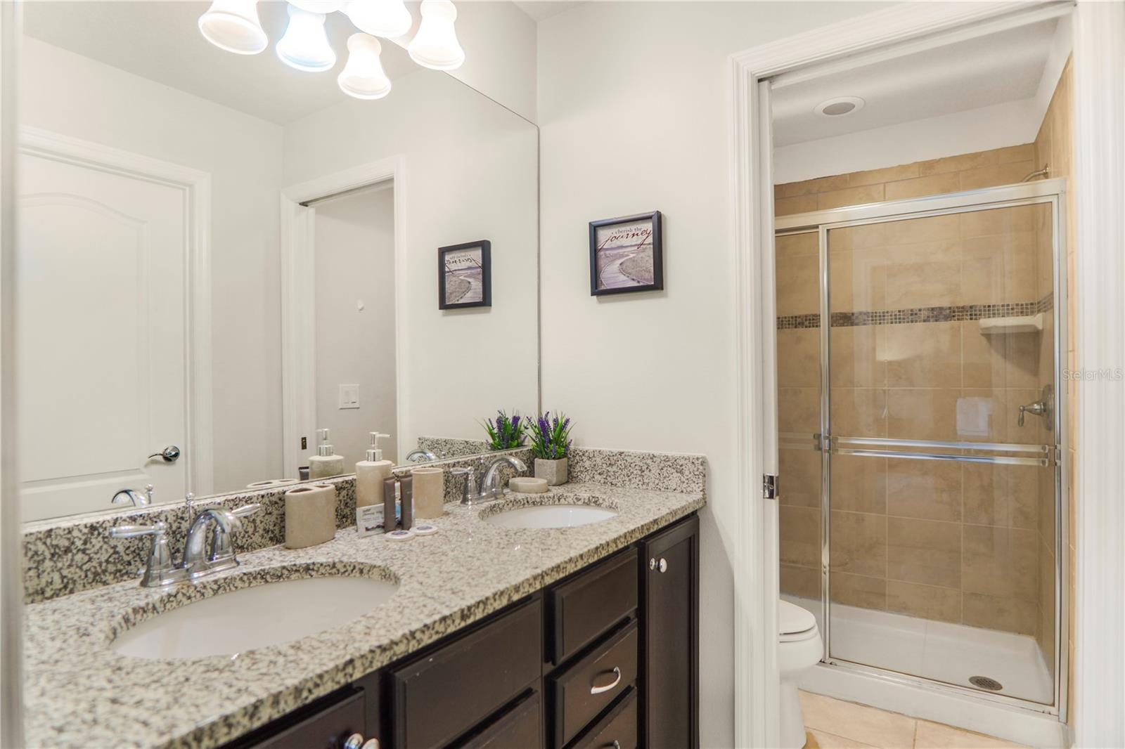 WINDSOR AT WESTSIDE PH 1 - Residential