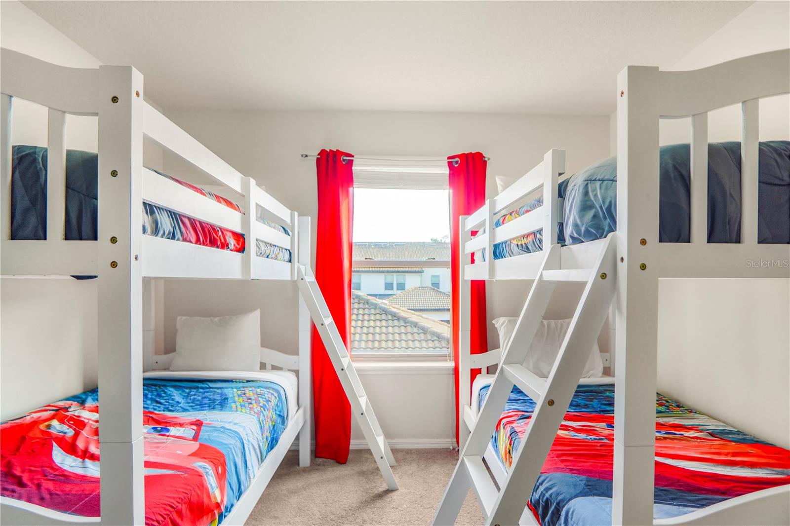 WINDSOR AT WESTSIDE PH 1 - Residential