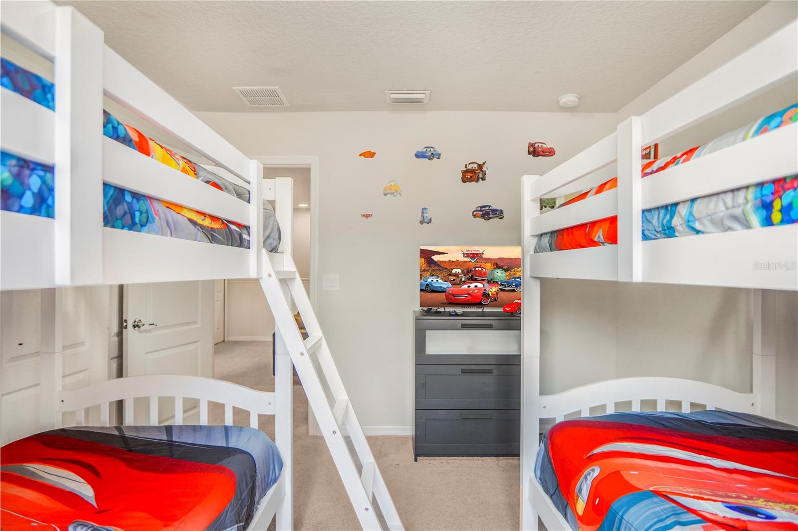 WINDSOR AT WESTSIDE PH 1 - Residential