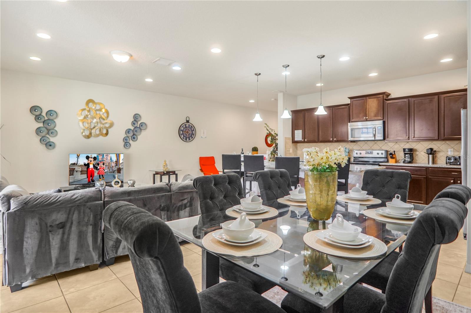 WINDSOR AT WESTSIDE PH 1 - Residential