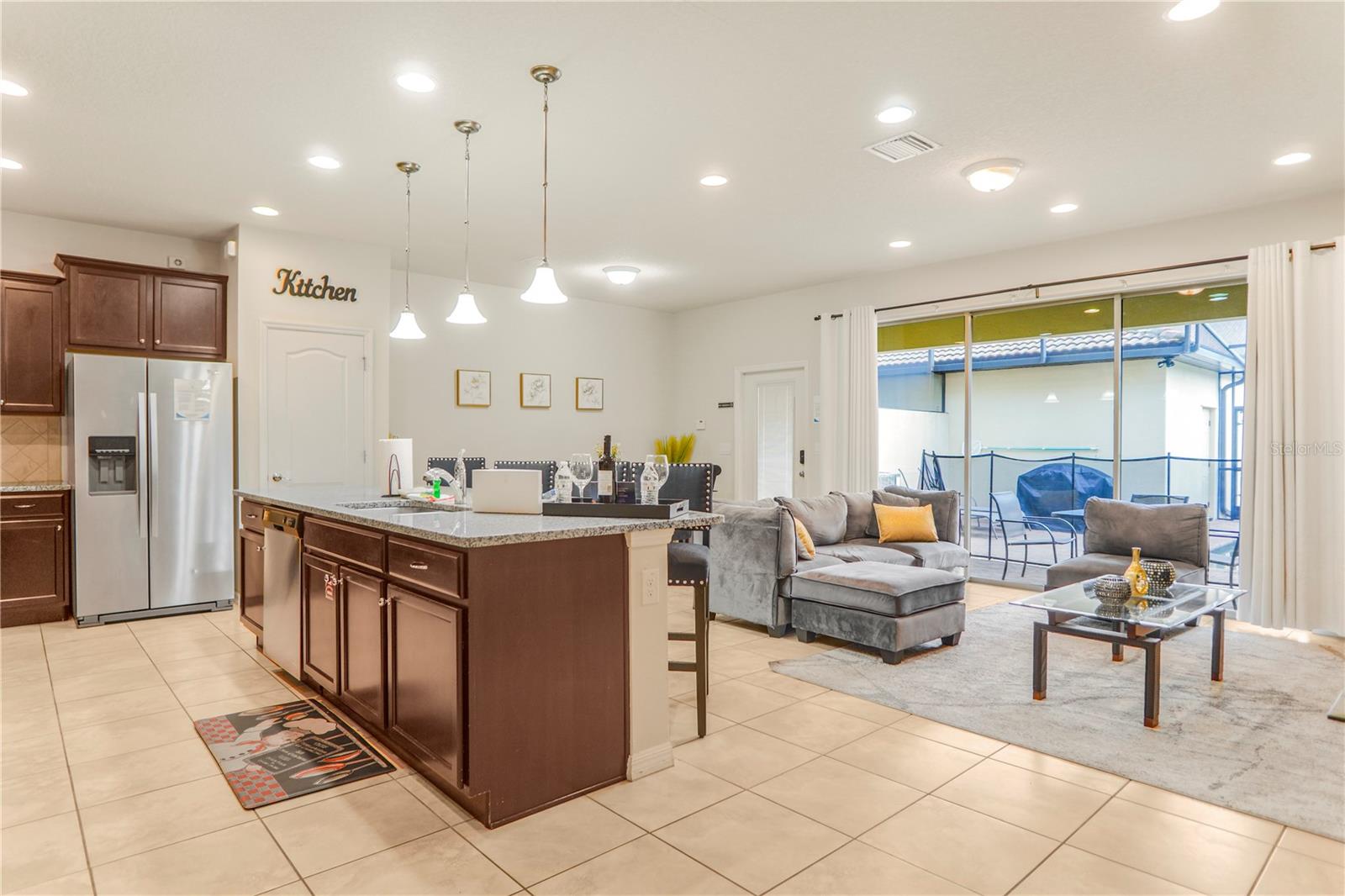 WINDSOR AT WESTSIDE PH 1 - Residential