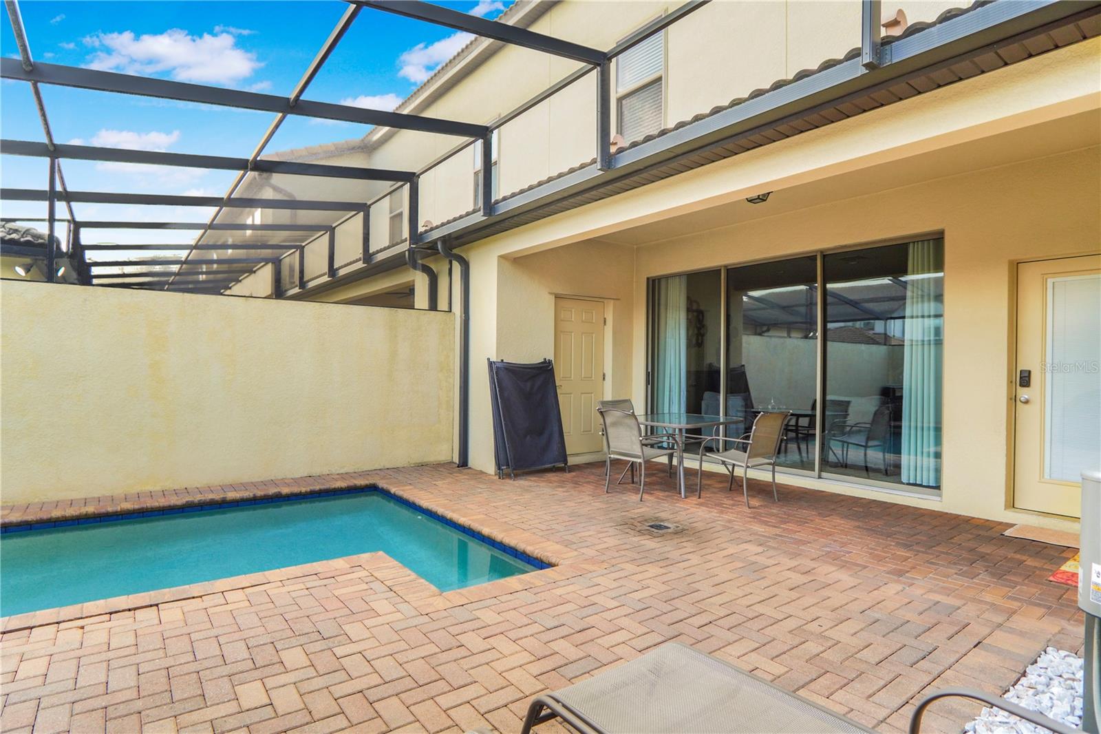 WINDSOR AT WESTSIDE PH 1 - Residential