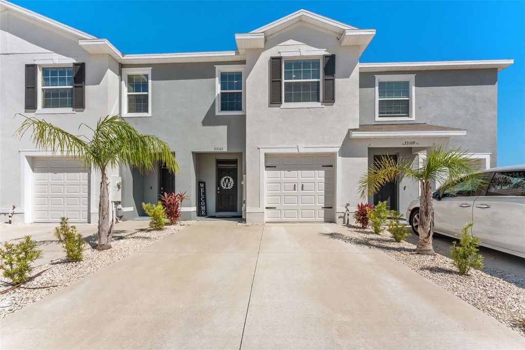 Photo of 33105 Major Oak Drive, Wesley Chapel, FL 33545 (MLS # TB8375021)