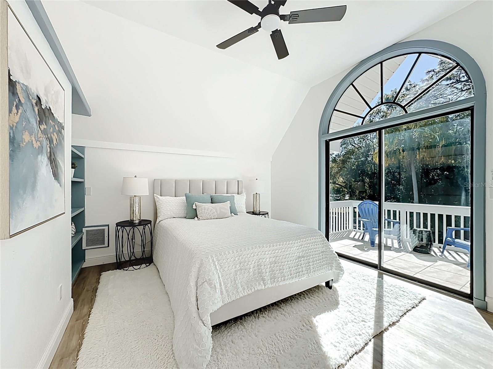 LAKE BINGHAM WOODS EAST - Residential