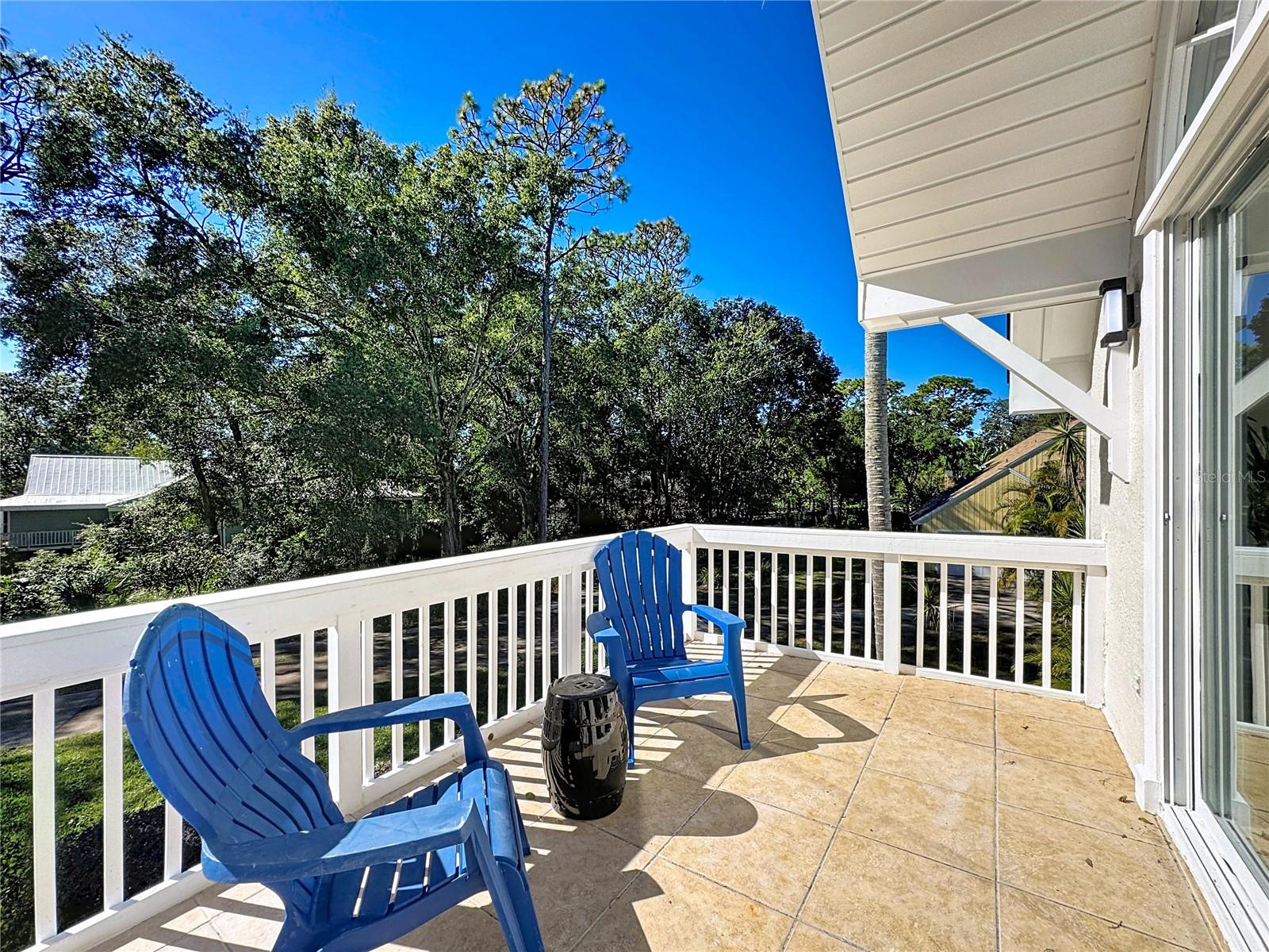 LAKE BINGHAM WOODS EAST - Residential