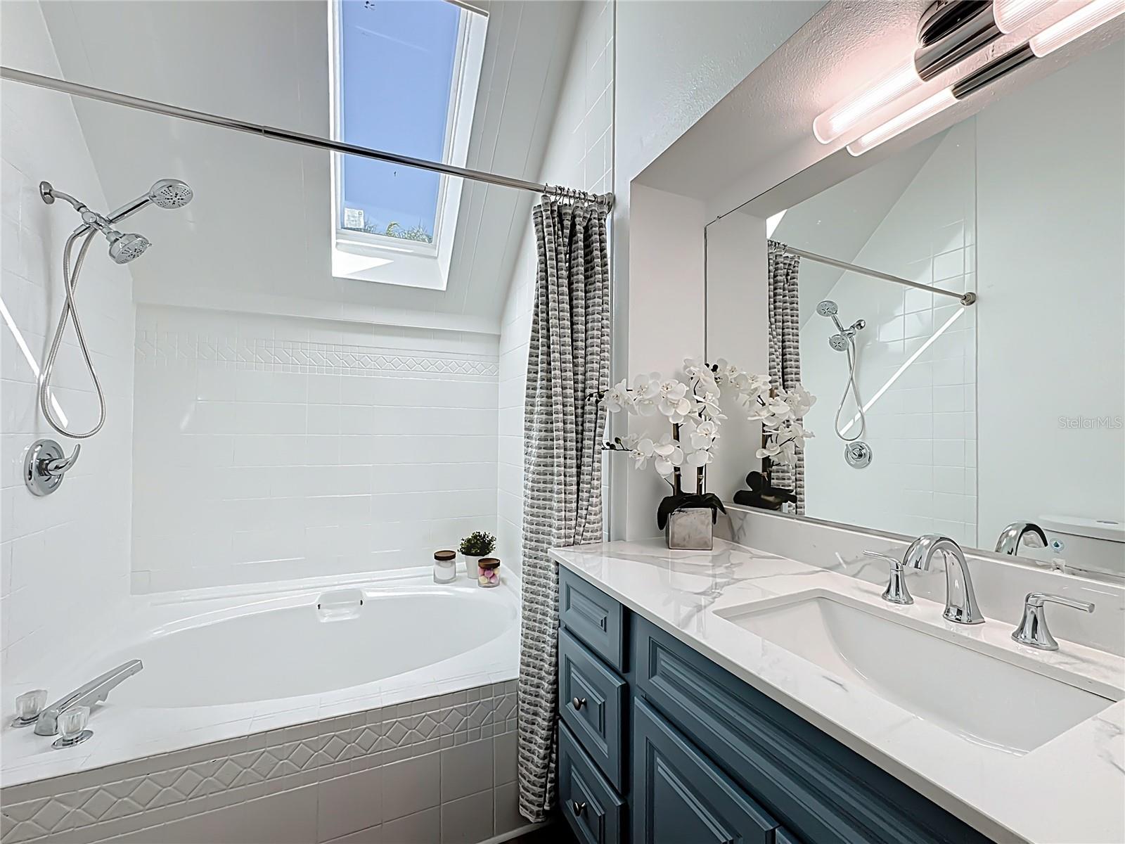 LAKE BINGHAM WOODS EAST - Residential