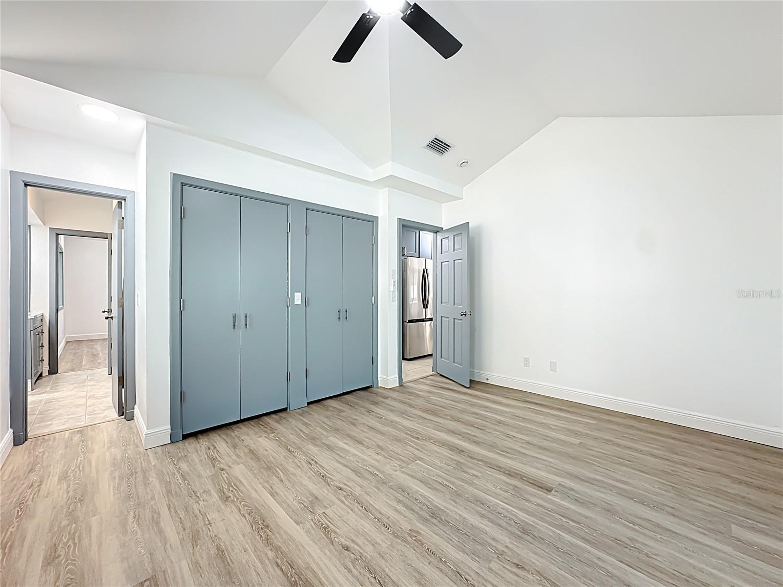 LAKE BINGHAM WOODS EAST - Residential