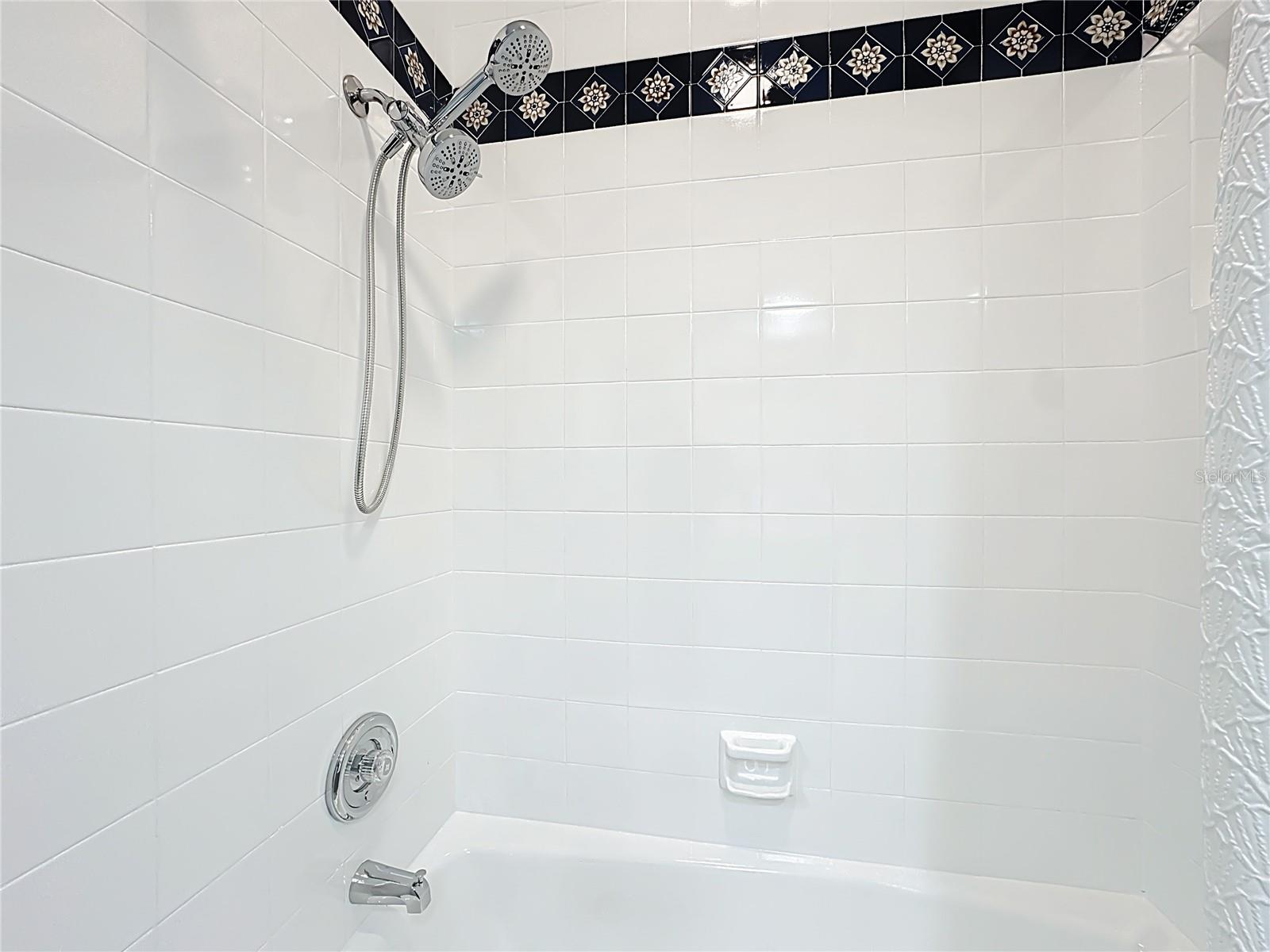 LAKE BINGHAM WOODS EAST - Residential