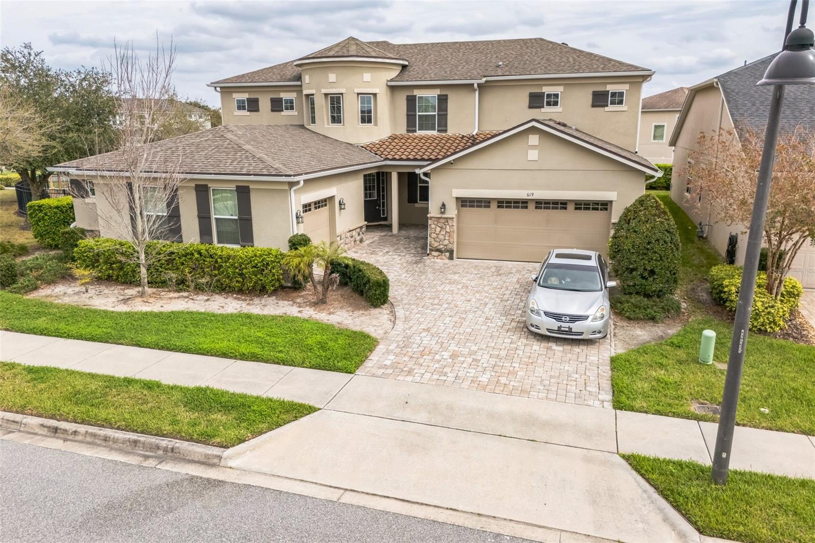 619 OXFORD CHASE DRIVE