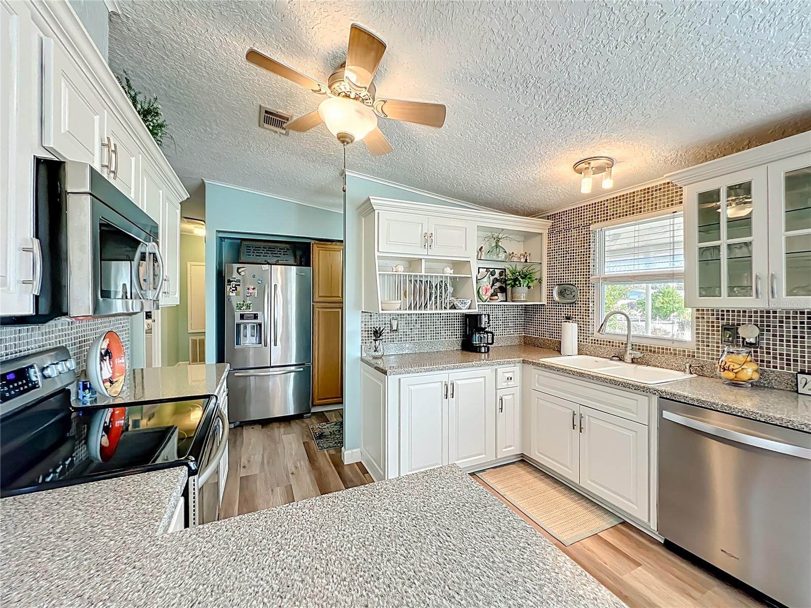 TAVARES FOX RUN MOBILE HOME - Residential