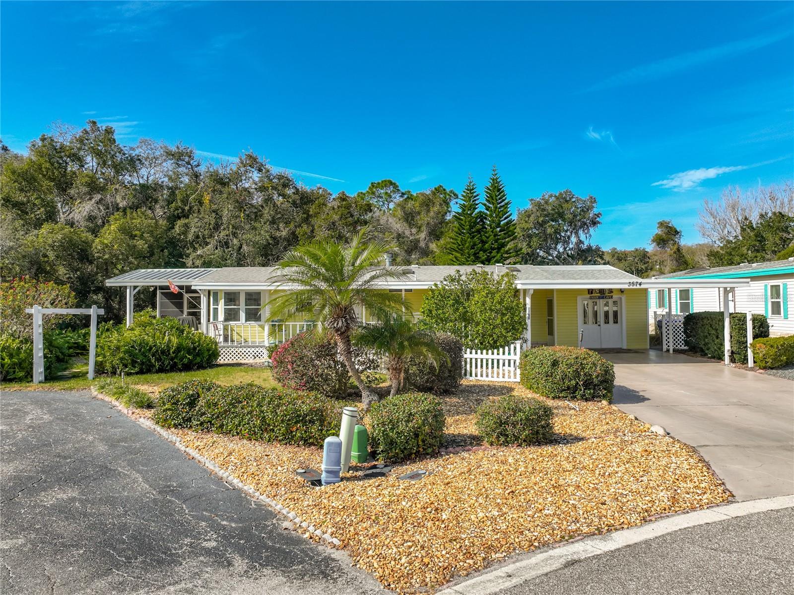 TAVARES FOX RUN MOBILE HOME - Residential