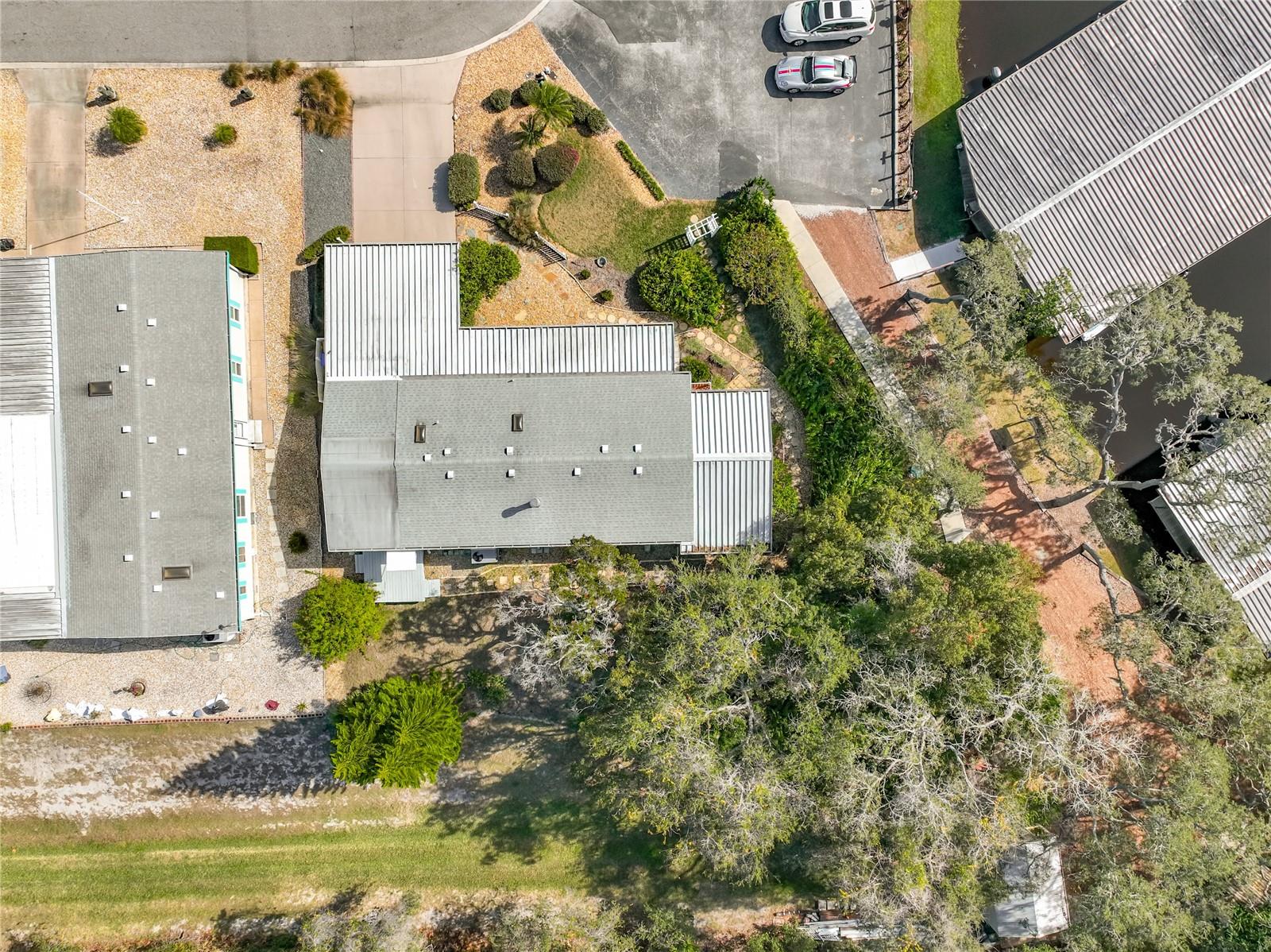 TAVARES FOX RUN MOBILE HOME - Residential