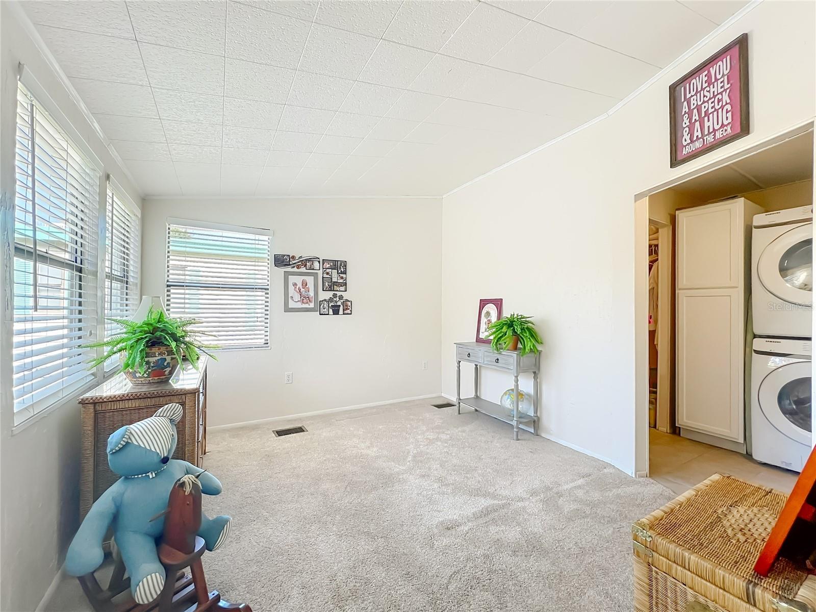 TAVARES FOX RUN MOBILE HOME - Residential