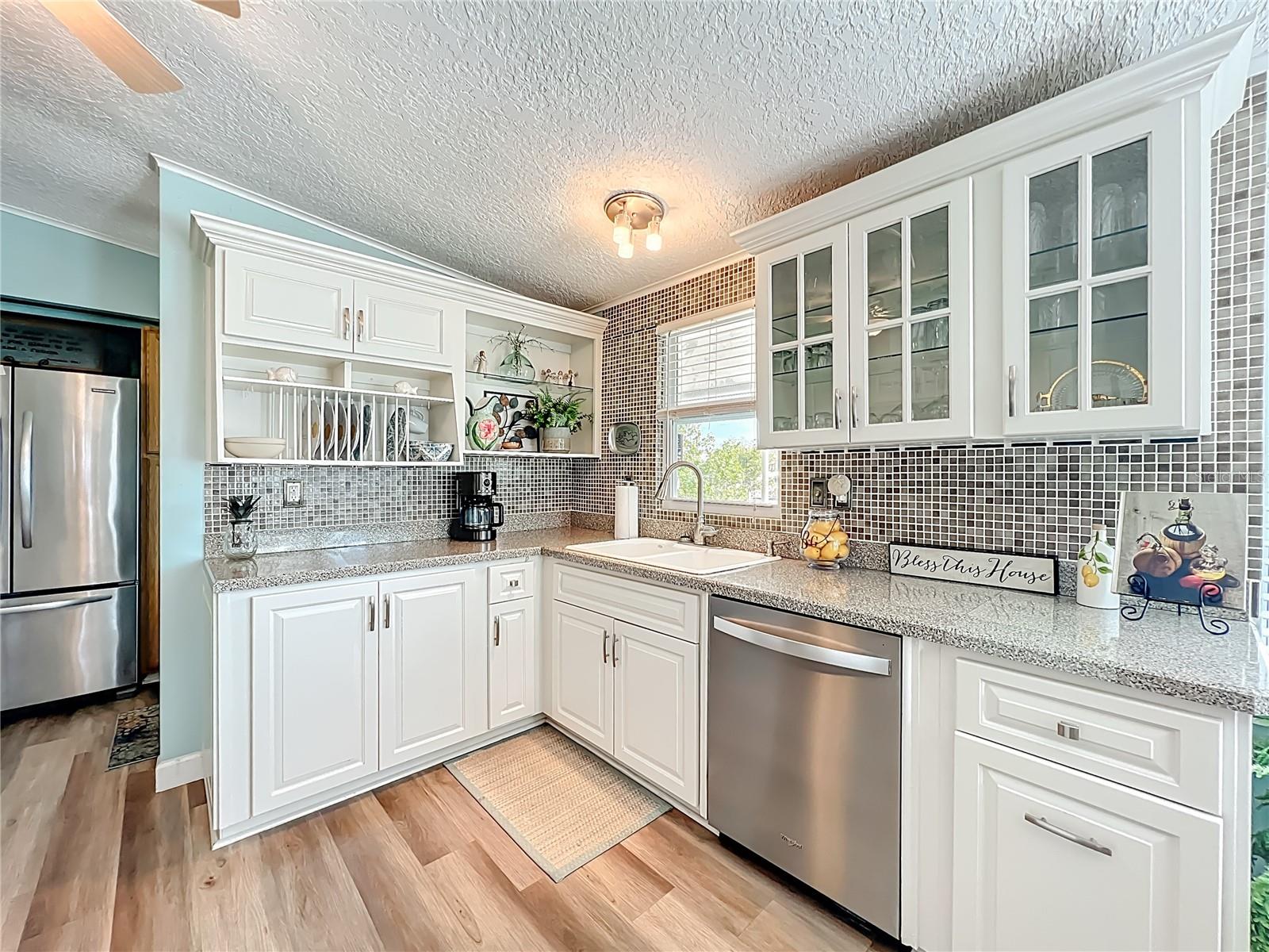 TAVARES FOX RUN MOBILE HOME - Residential