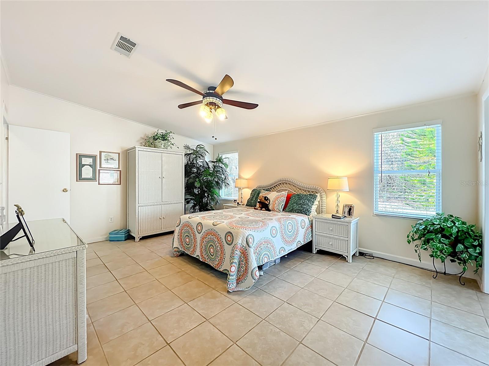 TAVARES FOX RUN MOBILE HOME - Residential