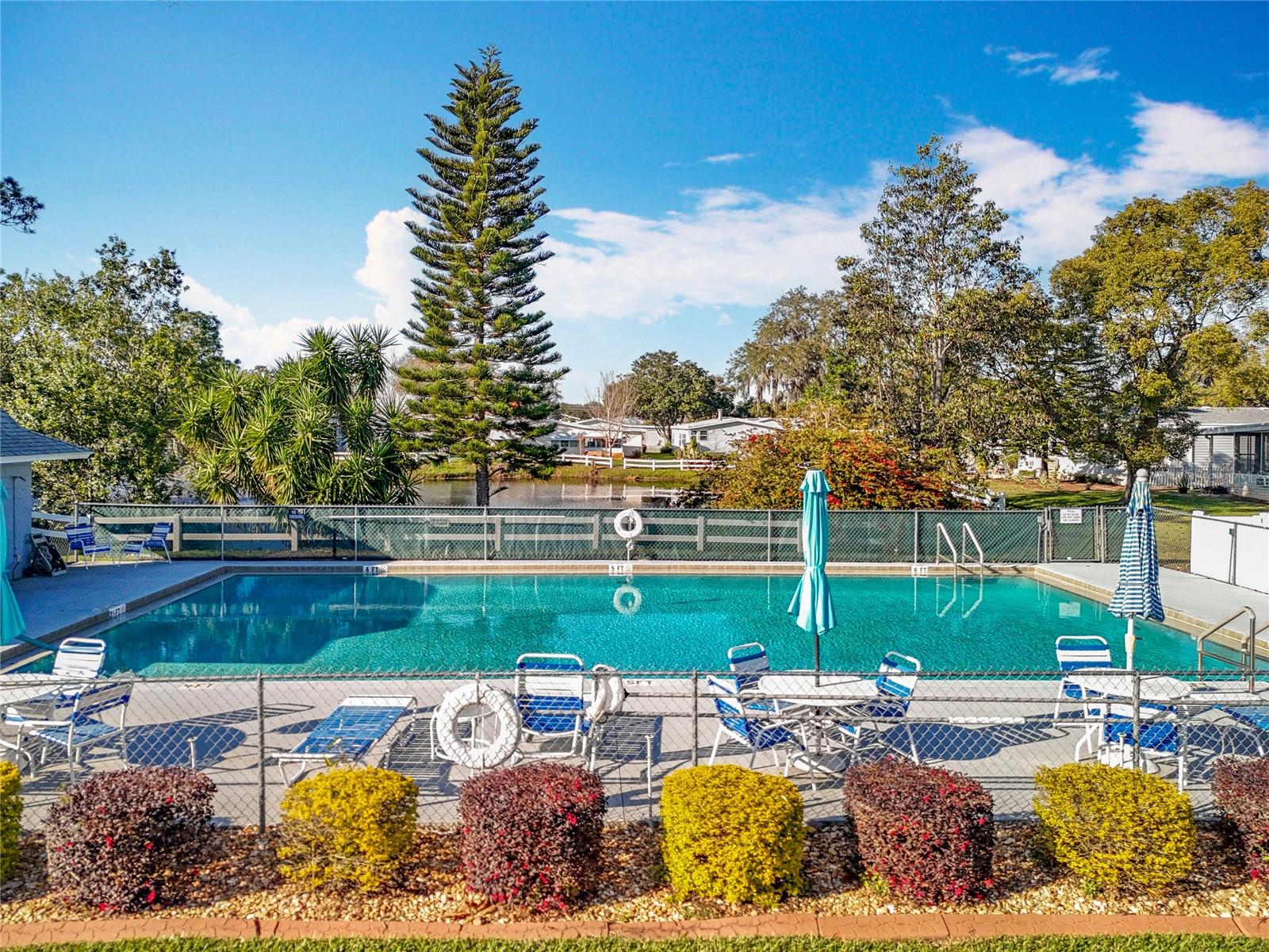 TAVARES FOX RUN MOBILE HOME - Residential