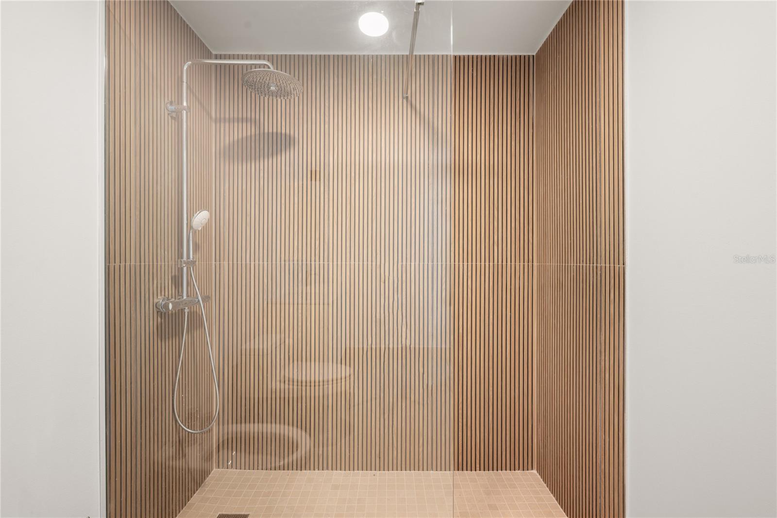 WALDORF TOWER CONDOMINIUM - Residential