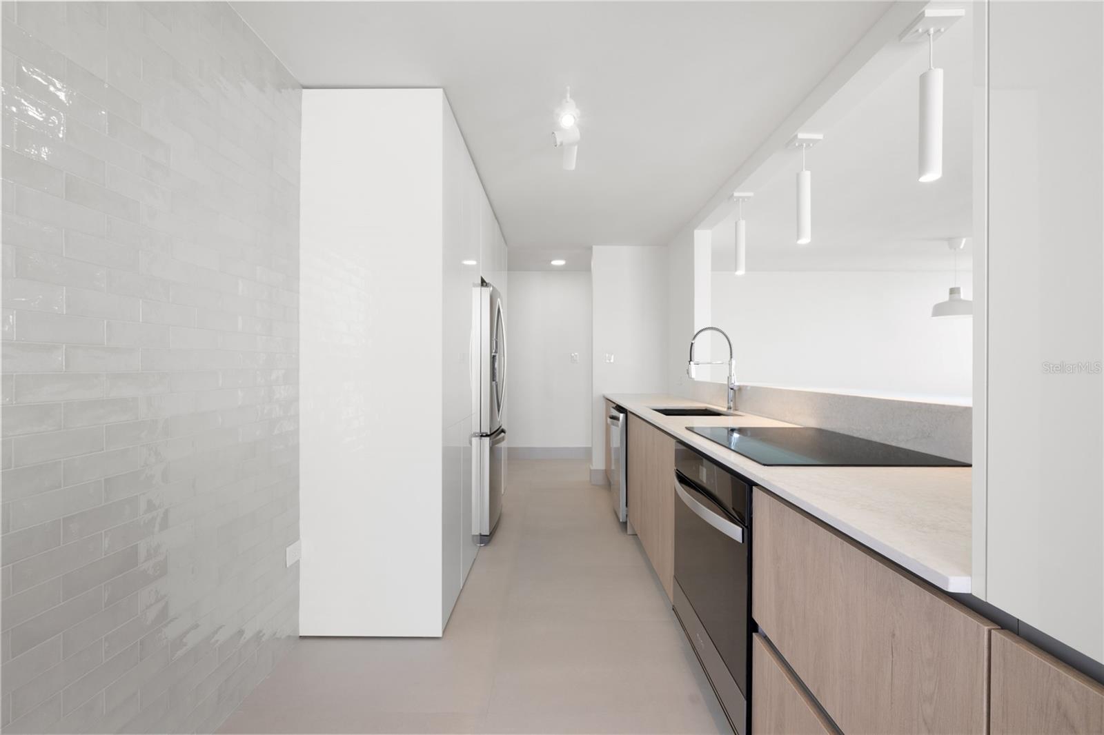 WALDORF TOWER CONDOMINIUM - Residential