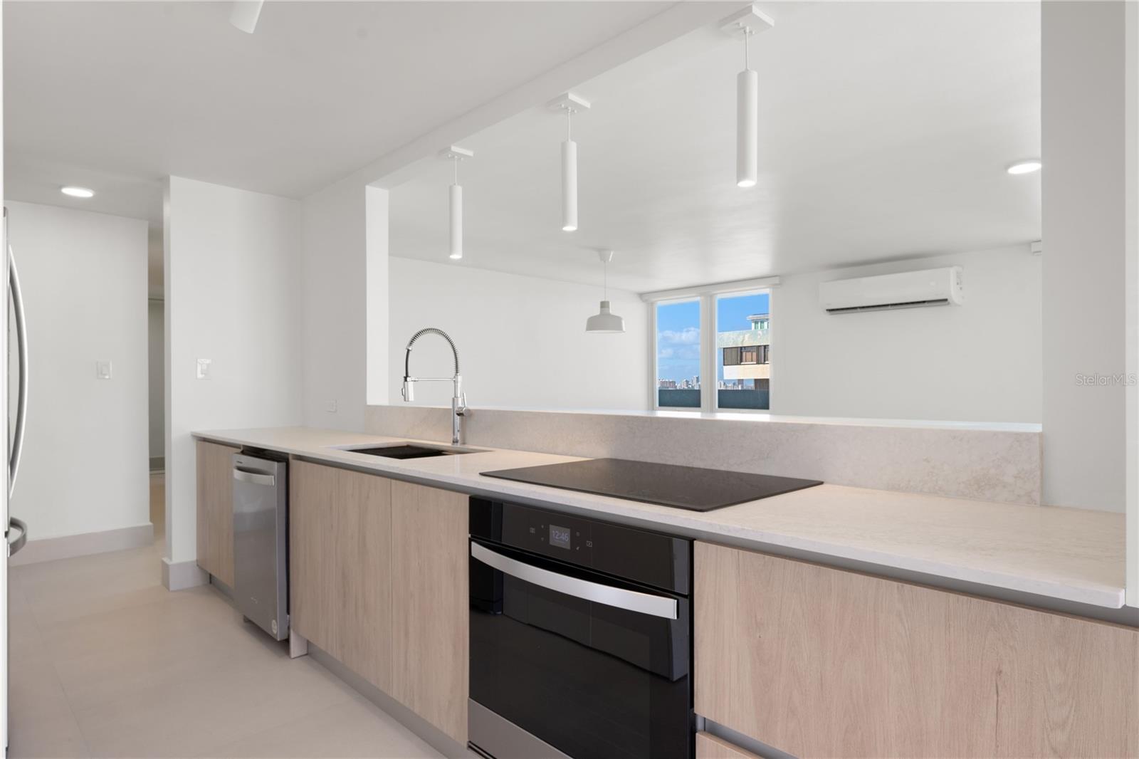 WALDORF TOWER CONDOMINIUM - Residential