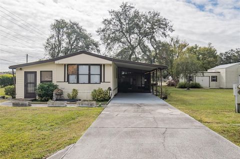 A home in LAKELAND