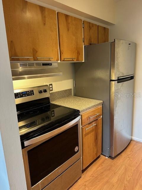 ARAGON CONDO - Residential Lease