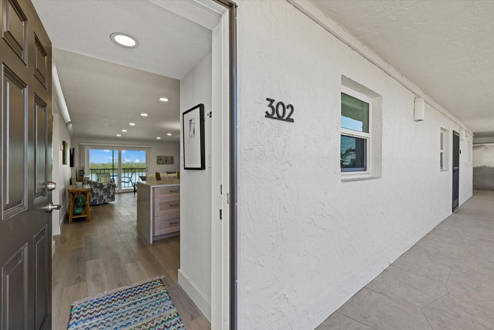 POINTE ON MIDNIGHT PASS - Residential