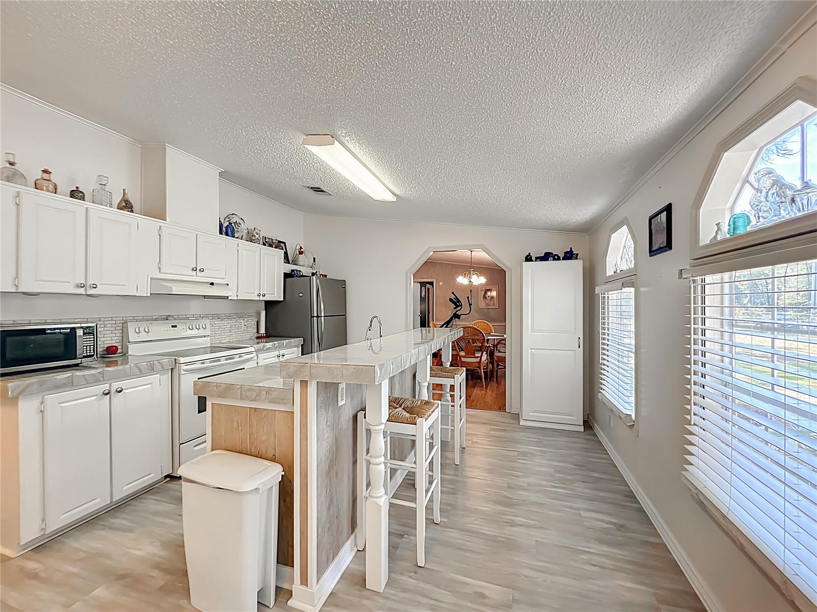 1525 NW 105TH TERRACE