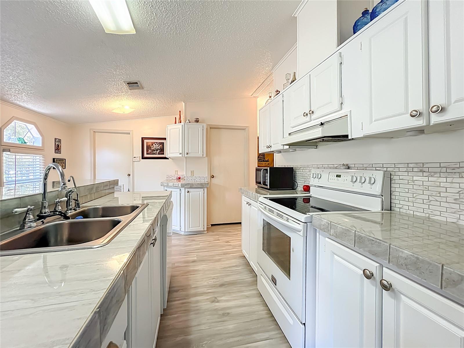 FELLOWSHIP ACRES - Residential
