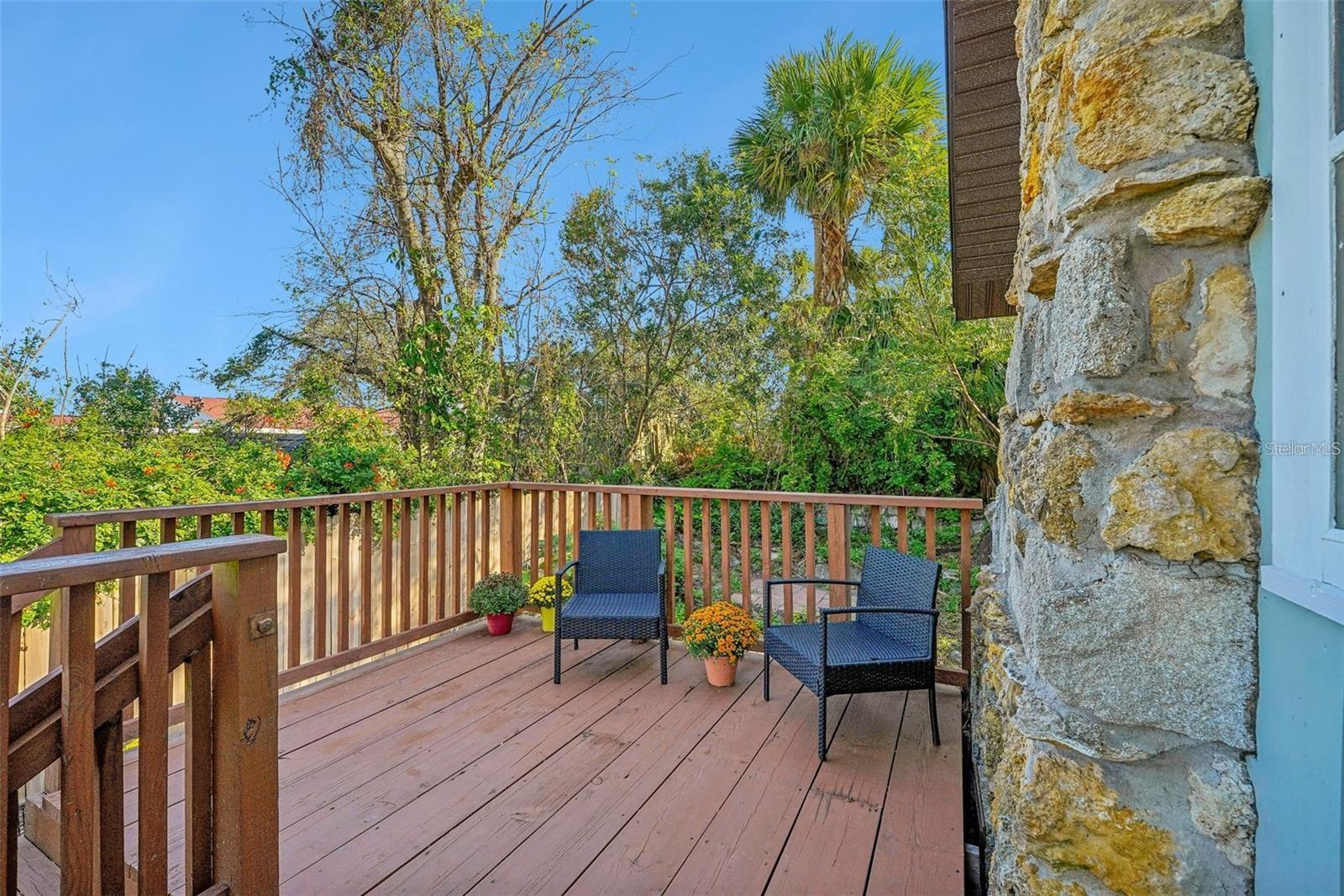 934 N HALIFAX AVENUE