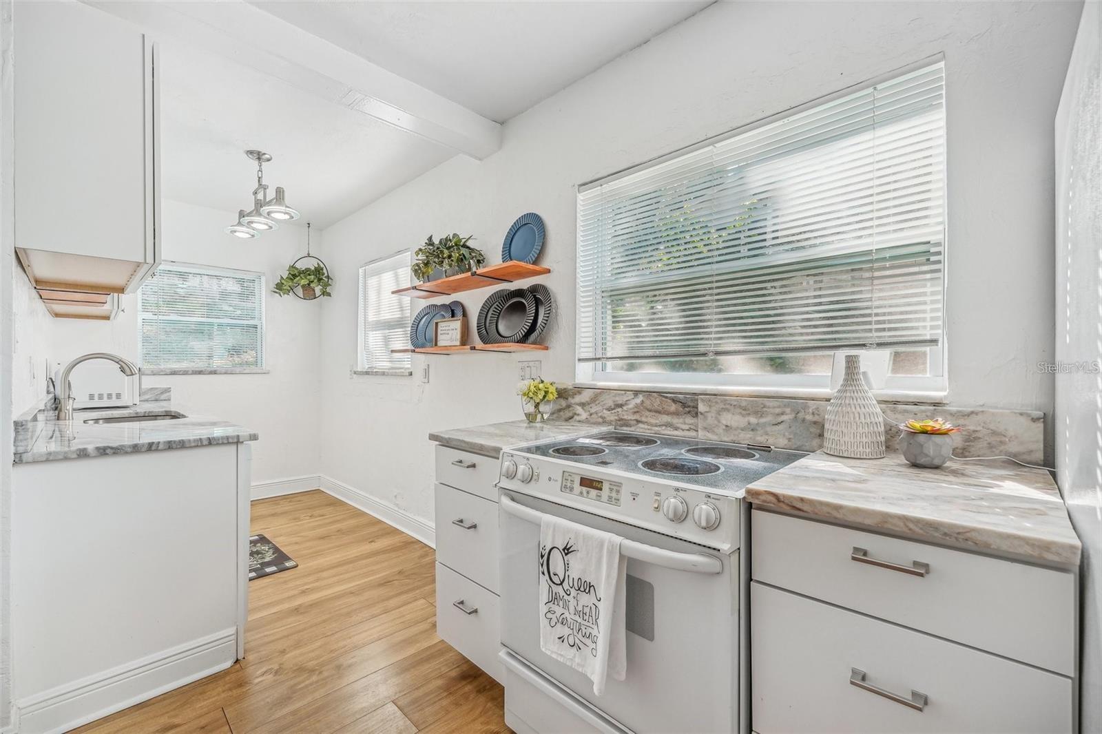 EAST DAYTONA - Residential