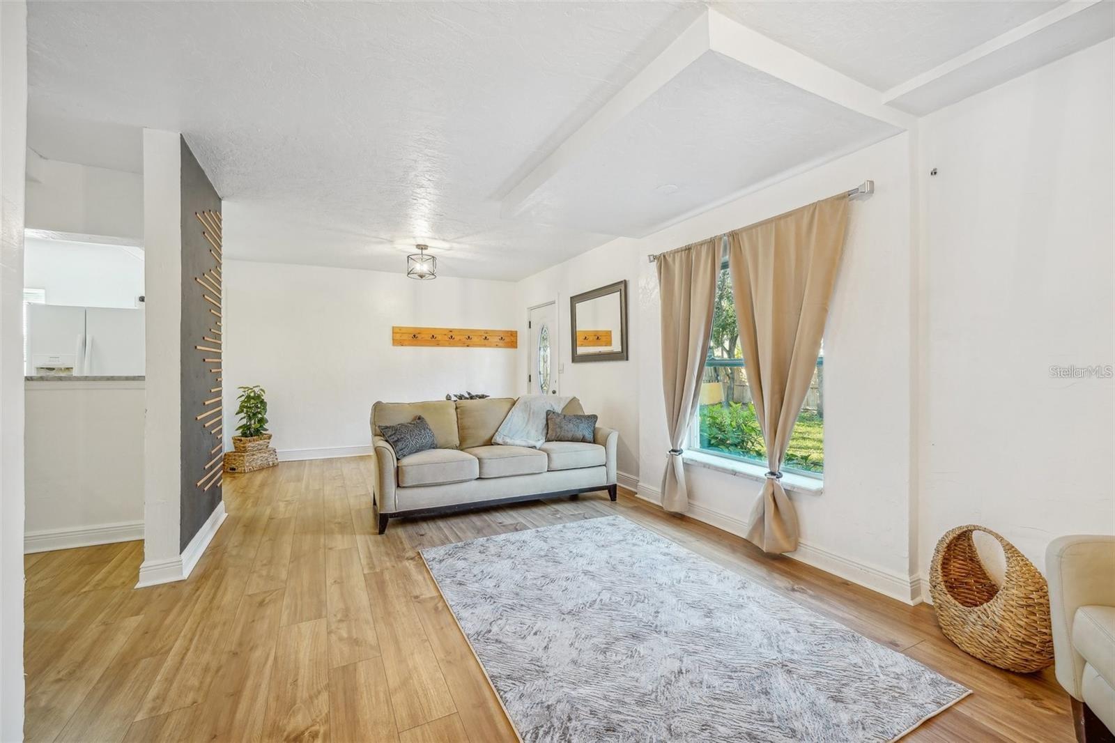 EAST DAYTONA - Residential