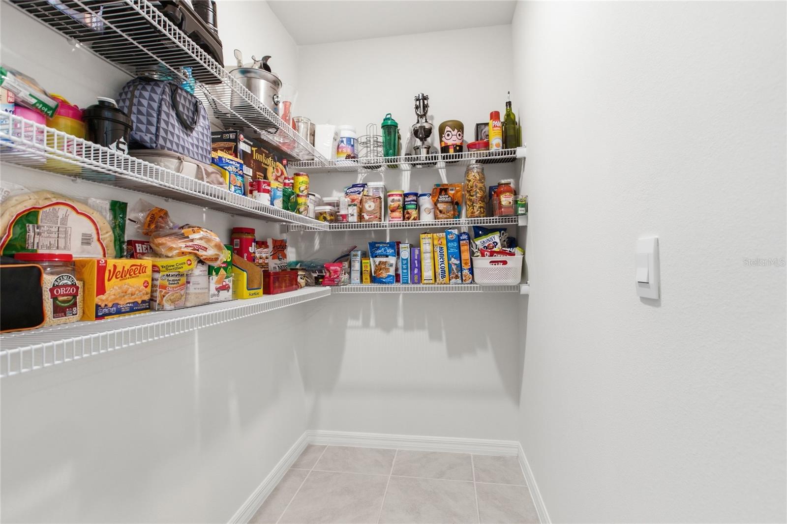 PELHAM PARK PH 3 - Residential