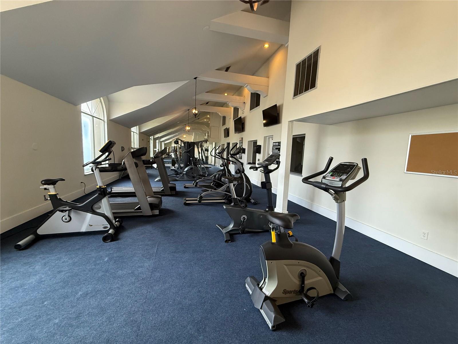 RESIDENCES AT VILLA MEDICI - Residential Lease
