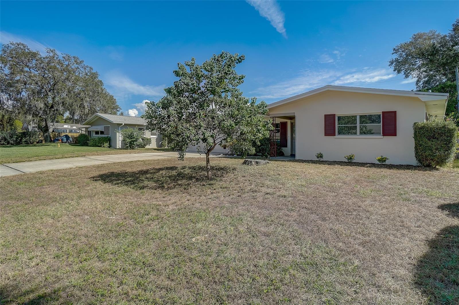 WOODMONT PARK ESTATES 1ST ADD - Residential