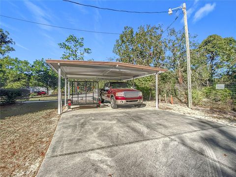 A home in HOMOSASSA