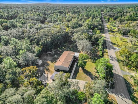 A home in HOMOSASSA