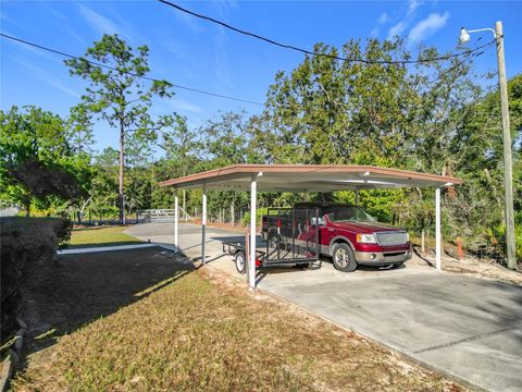 A home in HOMOSASSA