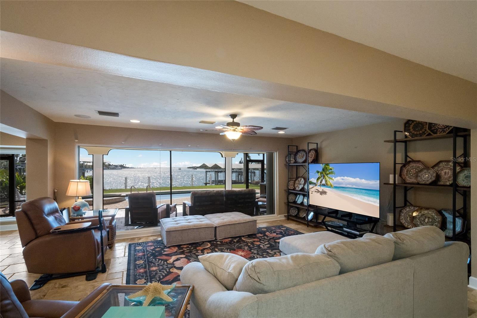 CAPE HAZE - Residential