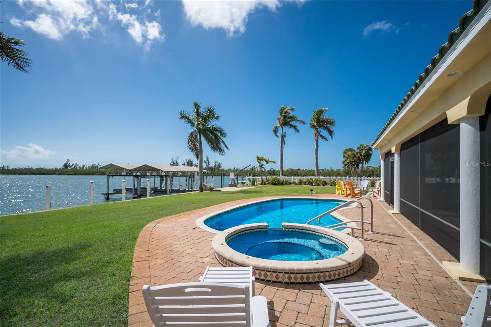 CAPE HAZE - Residential