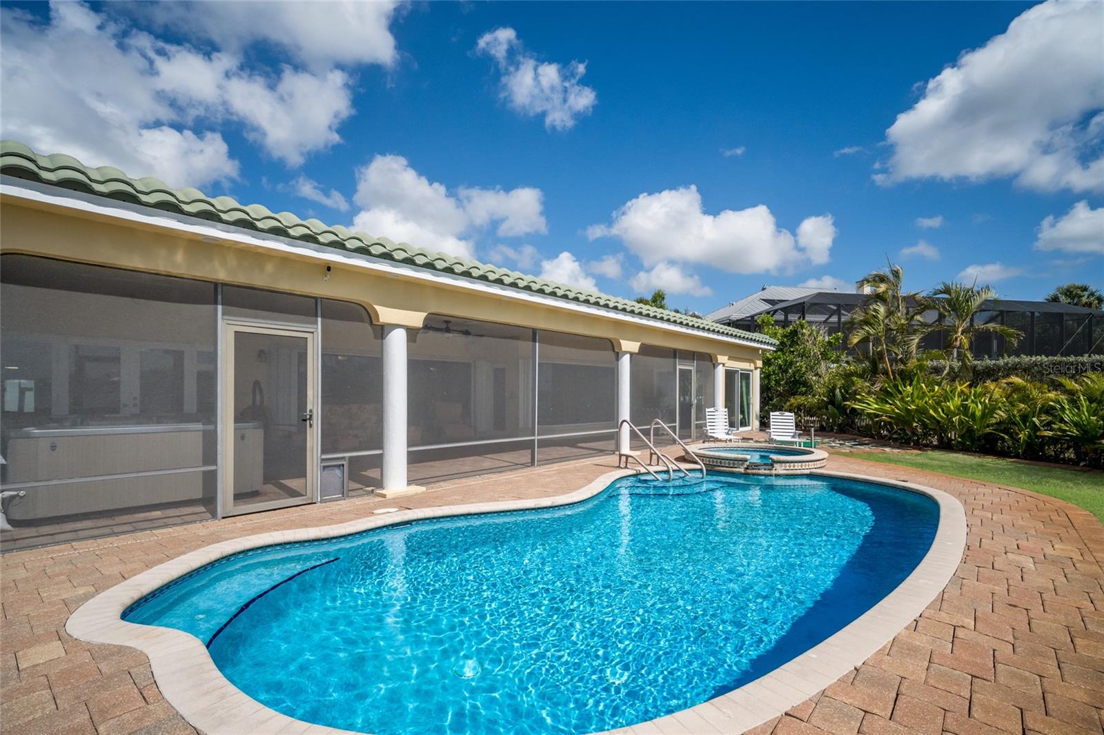 CAPE HAZE - Residential