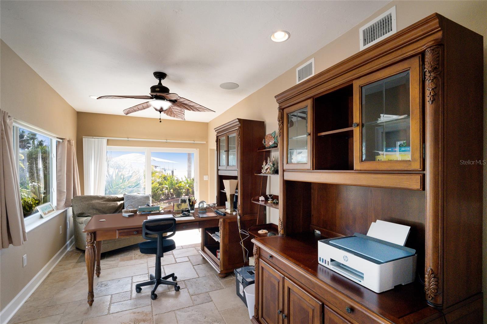 CAPE HAZE - Residential