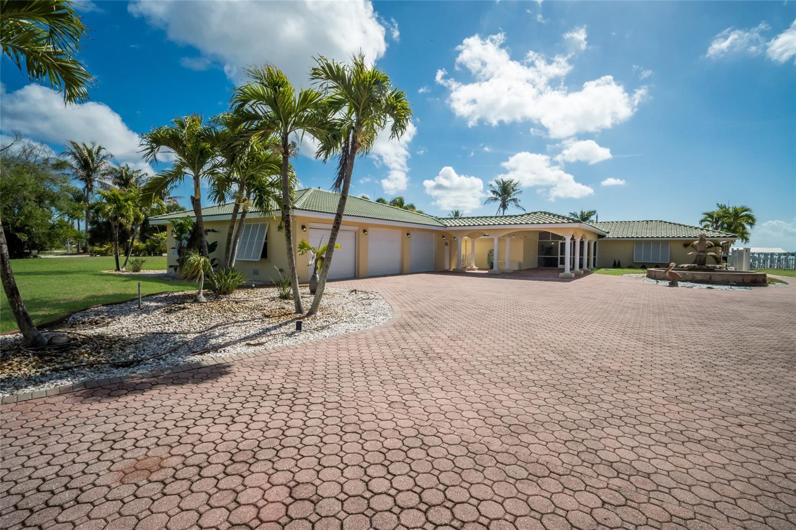 CAPE HAZE - Residential