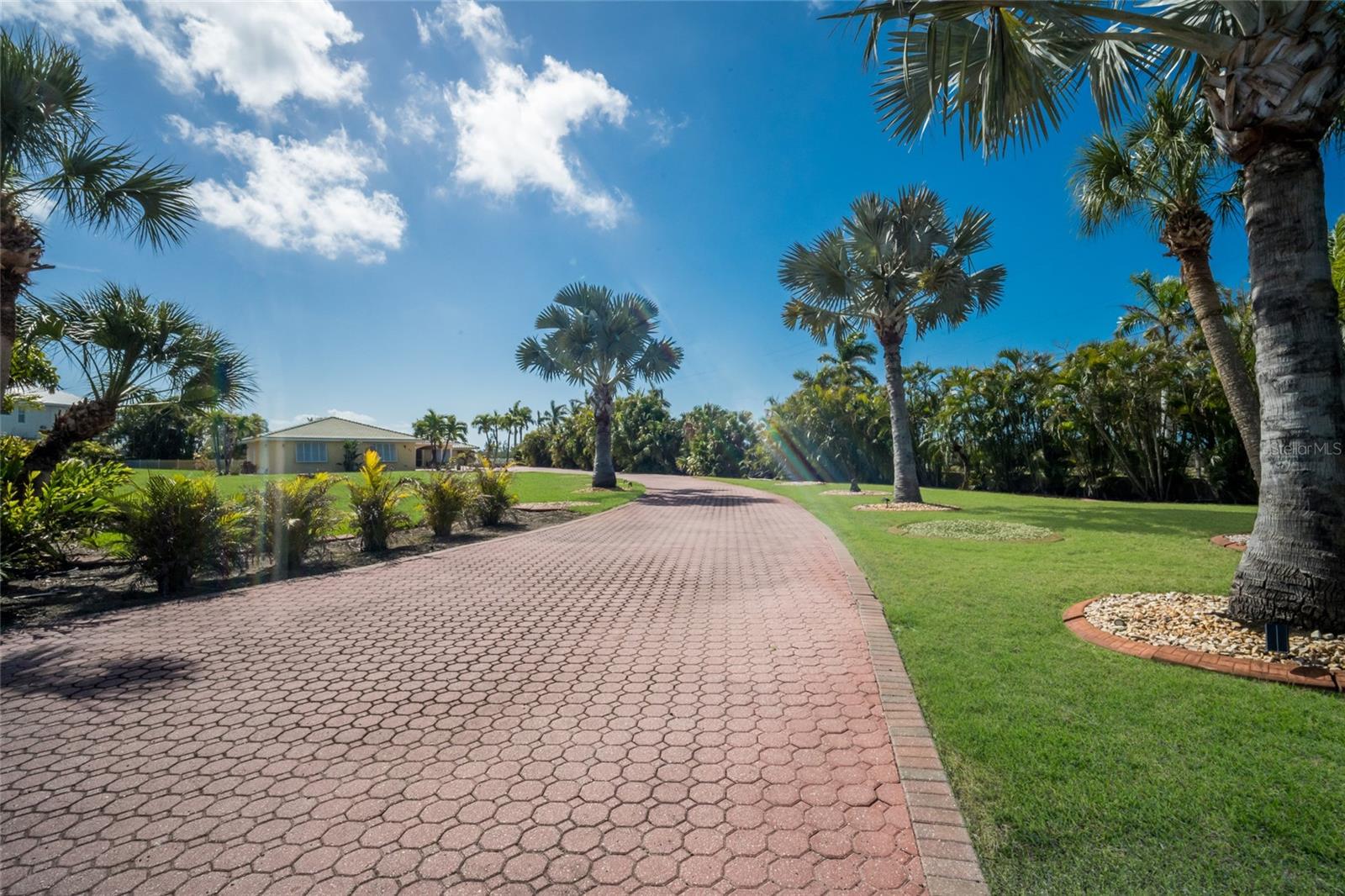 CAPE HAZE - Residential