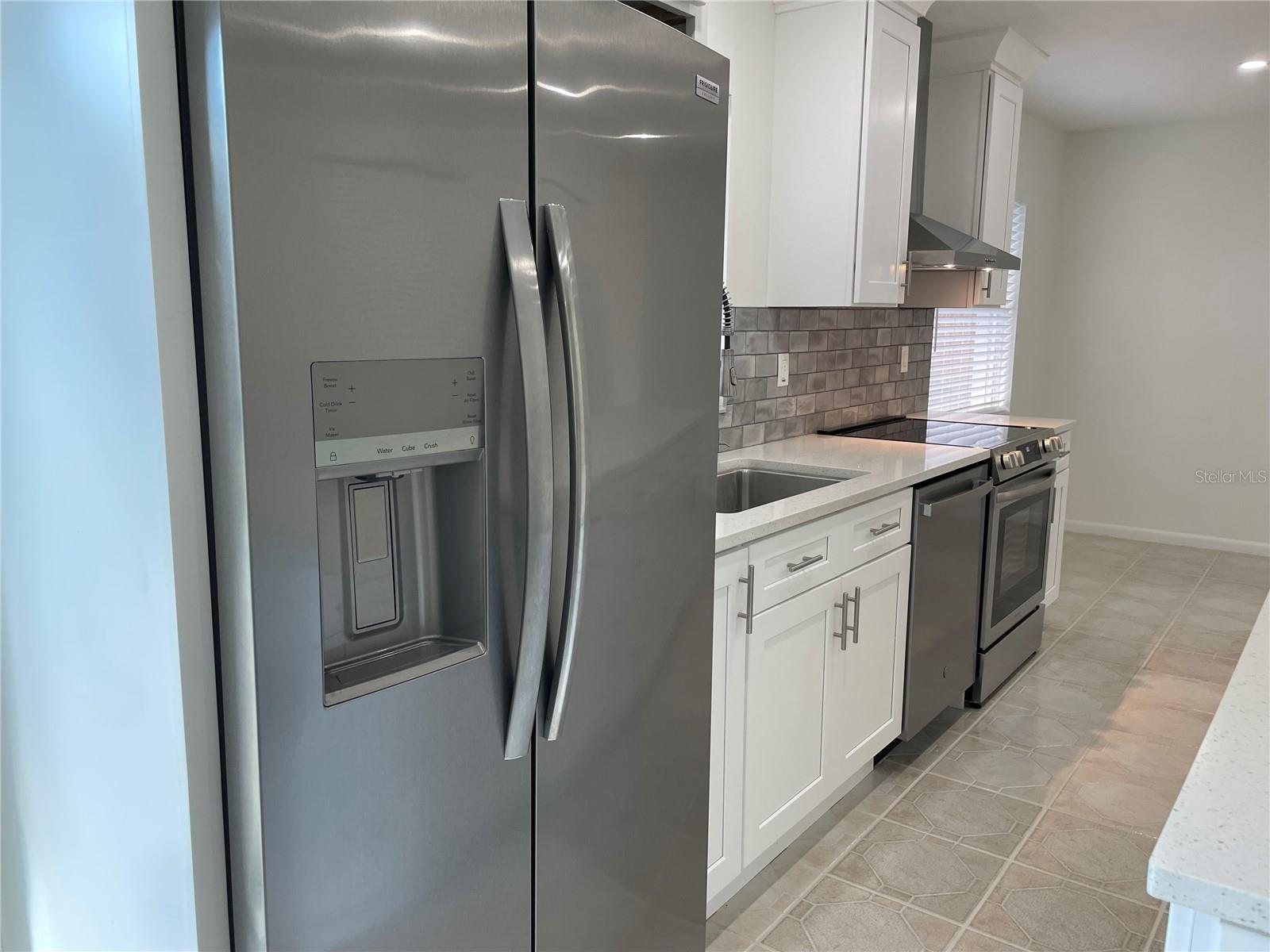 SUNLAKE PARK - Residential Lease