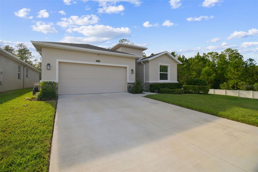 Photo of 15354 Sweet Springs Bend, Odessa, FL 33556 (MLS # L4952940)
