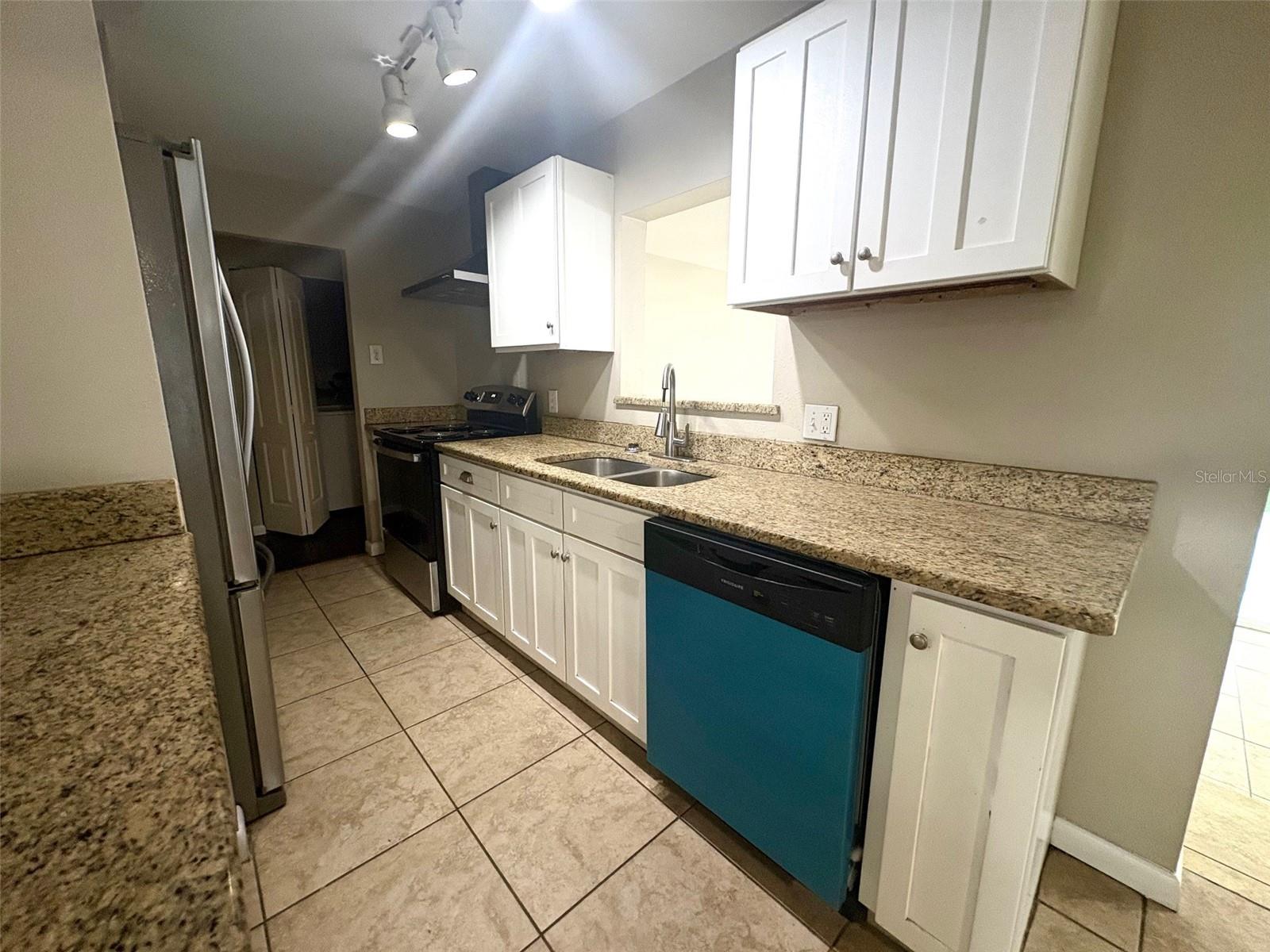 PURVIS & HARRIS 4TH ST ADD - Residential Lease