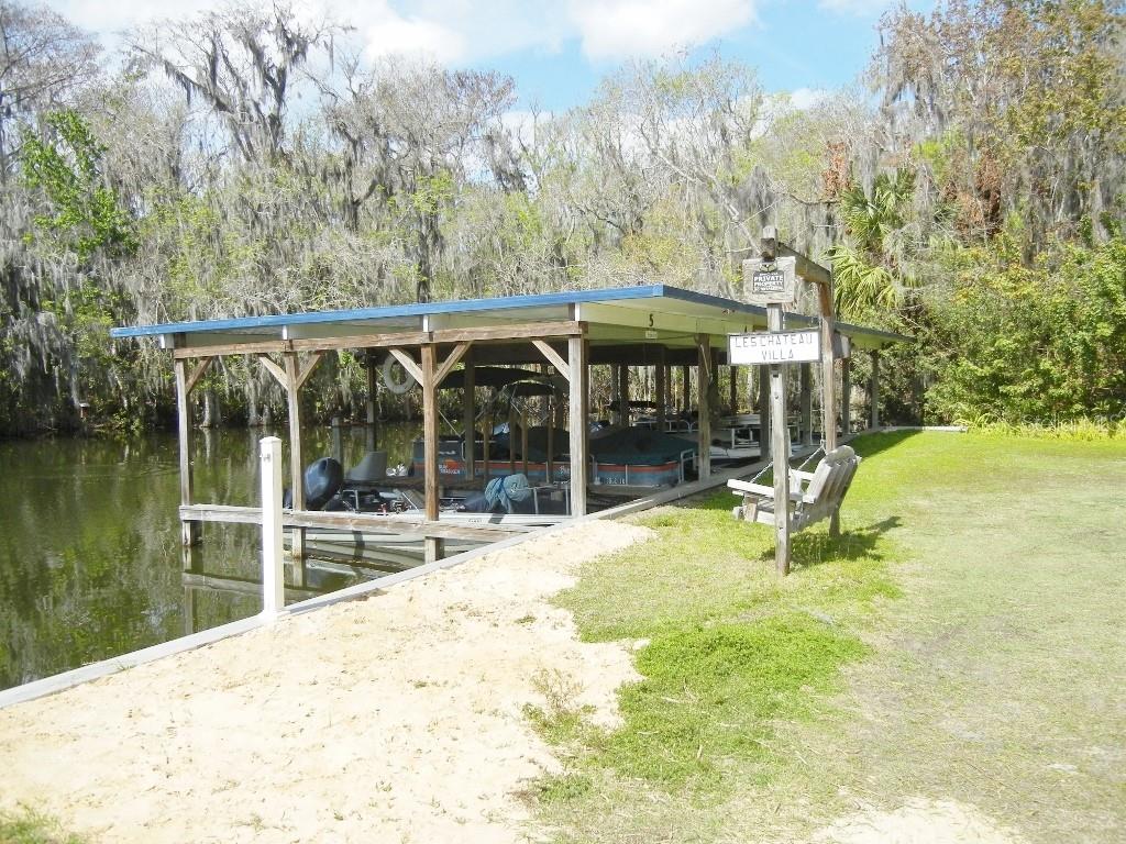 LES CHATEAU VILLA - Residential