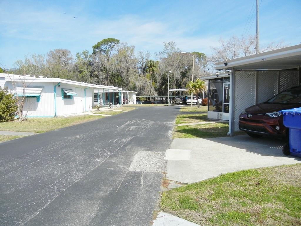 LES CHATEAU VILLA - Residential