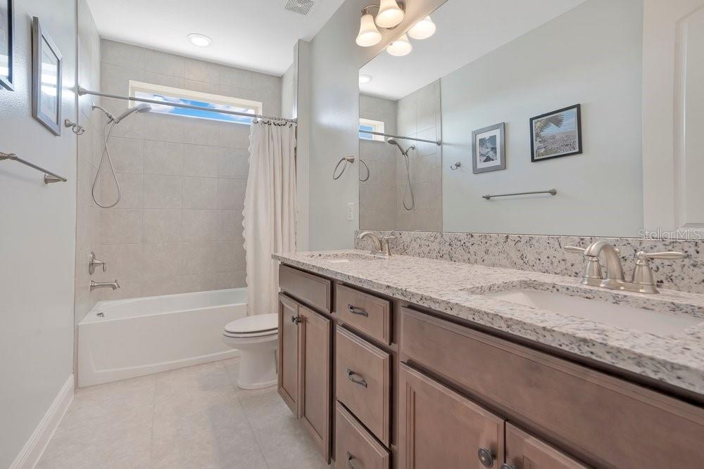 EAGLE CRK VILLAGE I - Residential